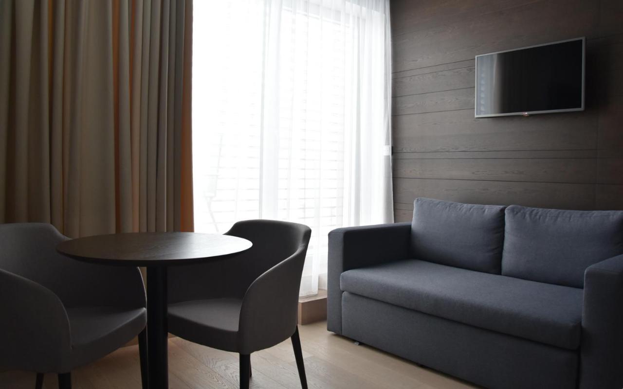 Hotel Harmony Medical & Wellness-Free Parking, 1,8Km From The Center Kromeriz Bagian luar foto