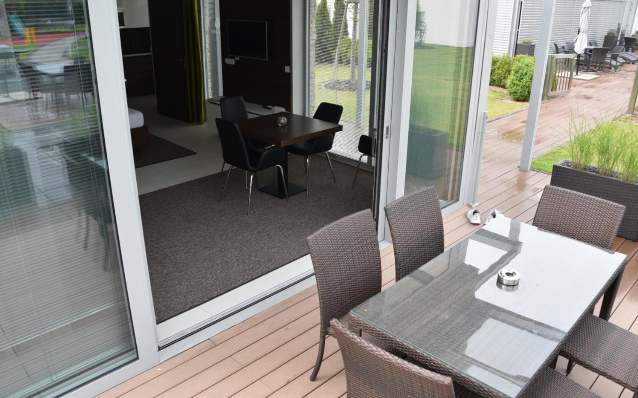 Hotel Harmony Medical & Wellness-Free Parking, 1,8Km From The Center Kromeriz Bagian luar foto